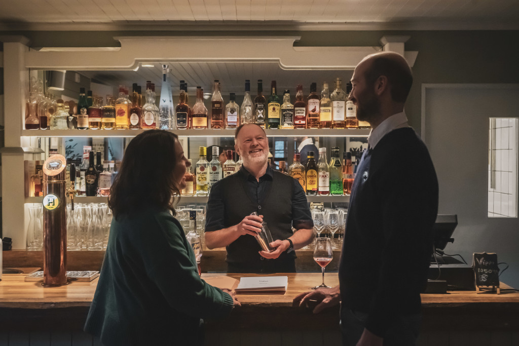 Bar og resepsjon.