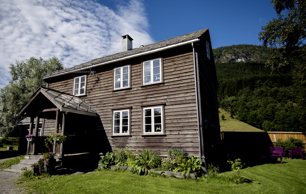 Gardshuset med 6 historiske hotellrom