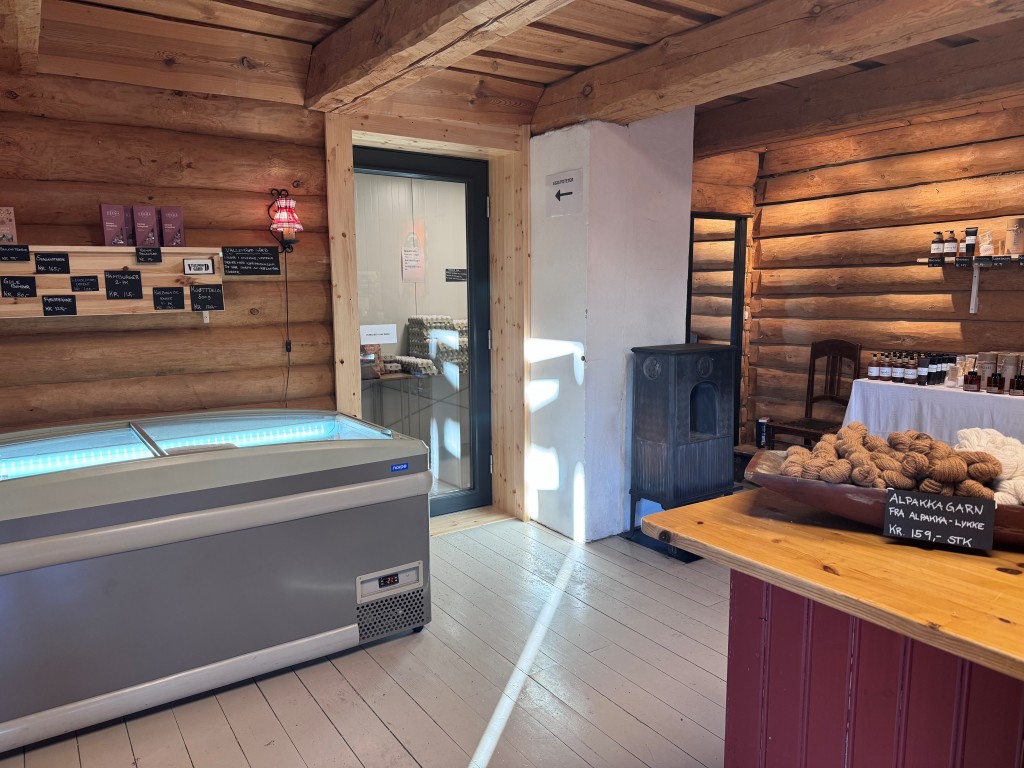 Vi har også fått butikk kjøle.