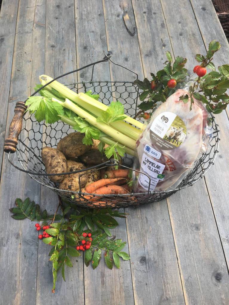 Produktene våre er økologiske, og vi har fokus på dyrevelferd og kortreist mat