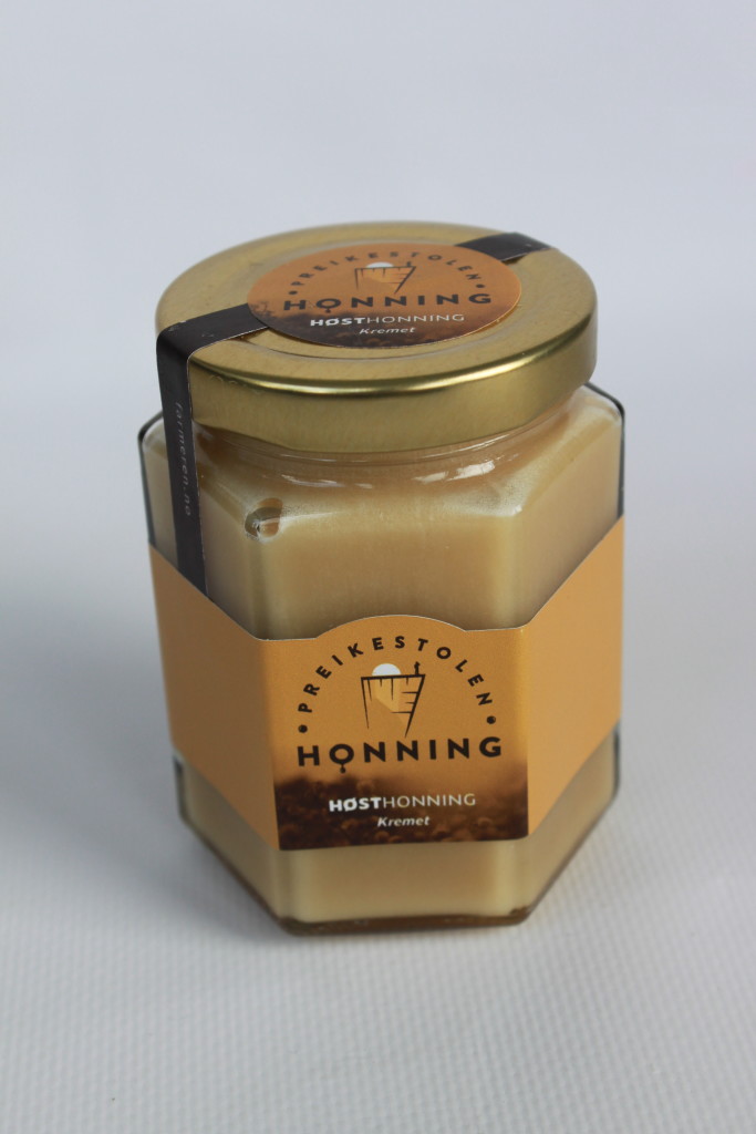 Høst honning, smaken av høst med både blåbær, tyttebær, lind og mange andre høst blomster fra Ryfylke