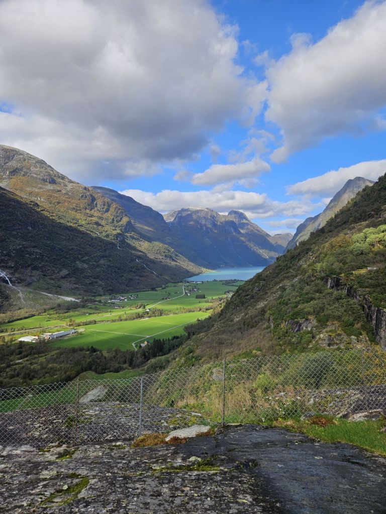 Utsikt over Oldedalen, sett frå Brenndalen.