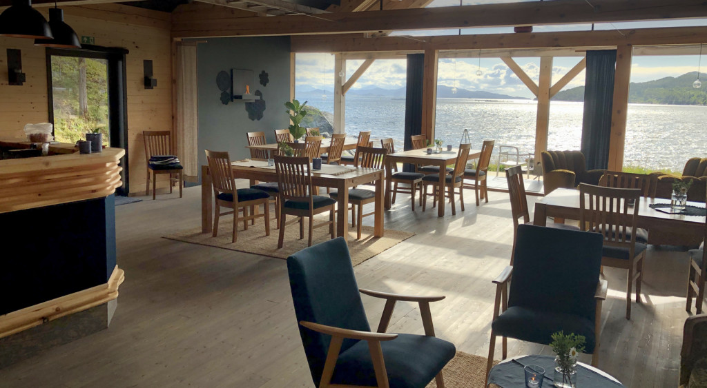 Sommerkafè og serveringssted for overnattingsgjester.