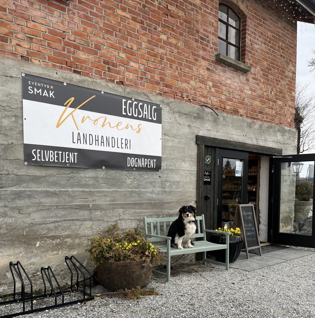Landhandleriet ble ferdig utvidet i april 2026, og Molly ønsker velkommen!