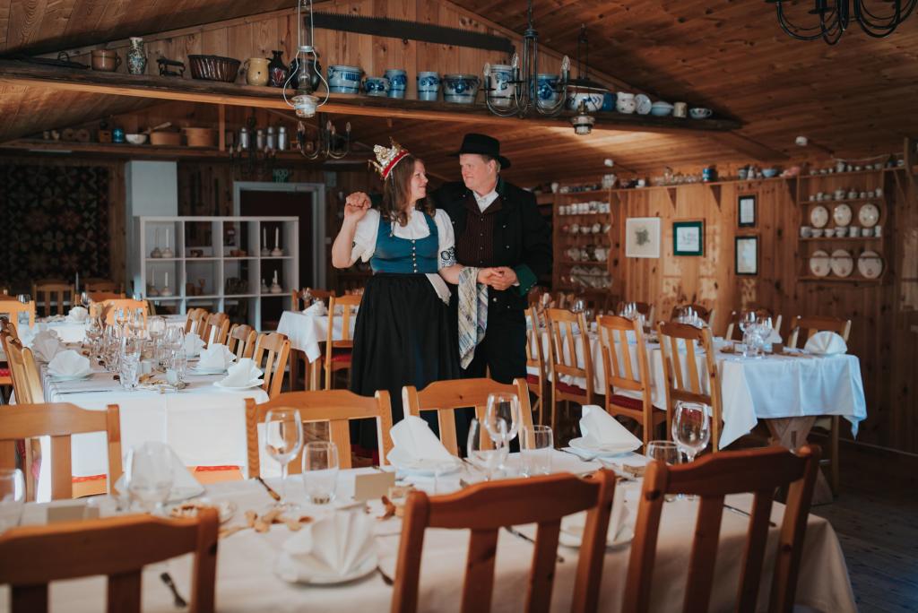 Spisesal, restaurant og bryllup på Heddan Gjestegard
