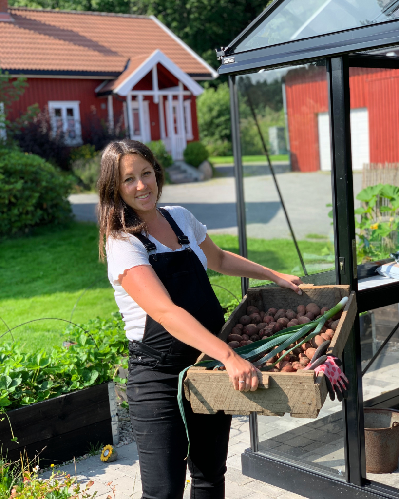 Heidi er vert på Morellgården. Hun strekker seg langt for at alle gjestene våre skal få et fantastisk opphold hos oss!