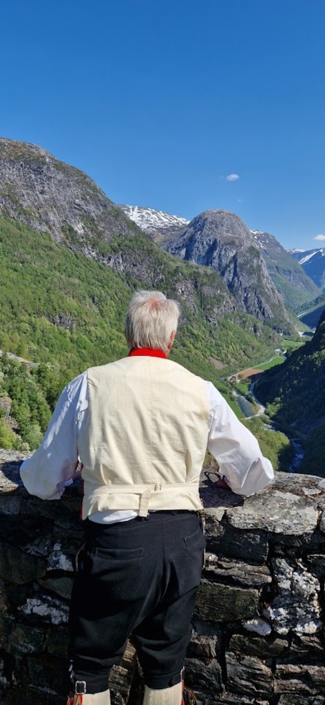 Nyt utsikten frå Stalheim