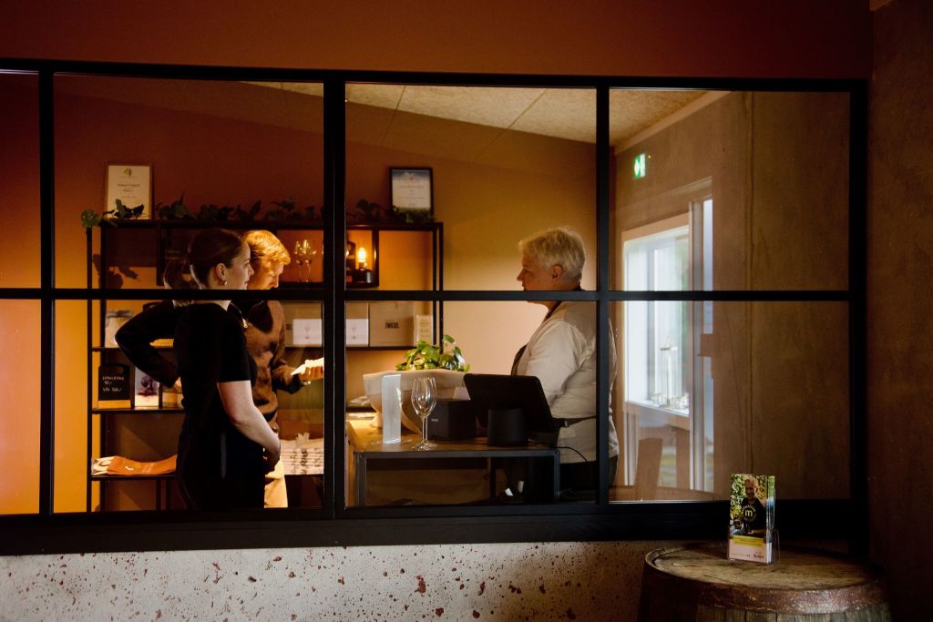 Gardsbutikken på Hebnes vingard