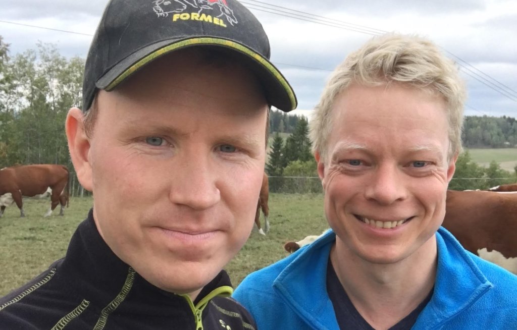 Bøndene Hans Johan og Kim Viggo driver Søndre Ødeby Gård. Her drives det med ammeku, sau, høns, gras og korn. I 2024 åpnet gårdsbutikken Gråfebua!!