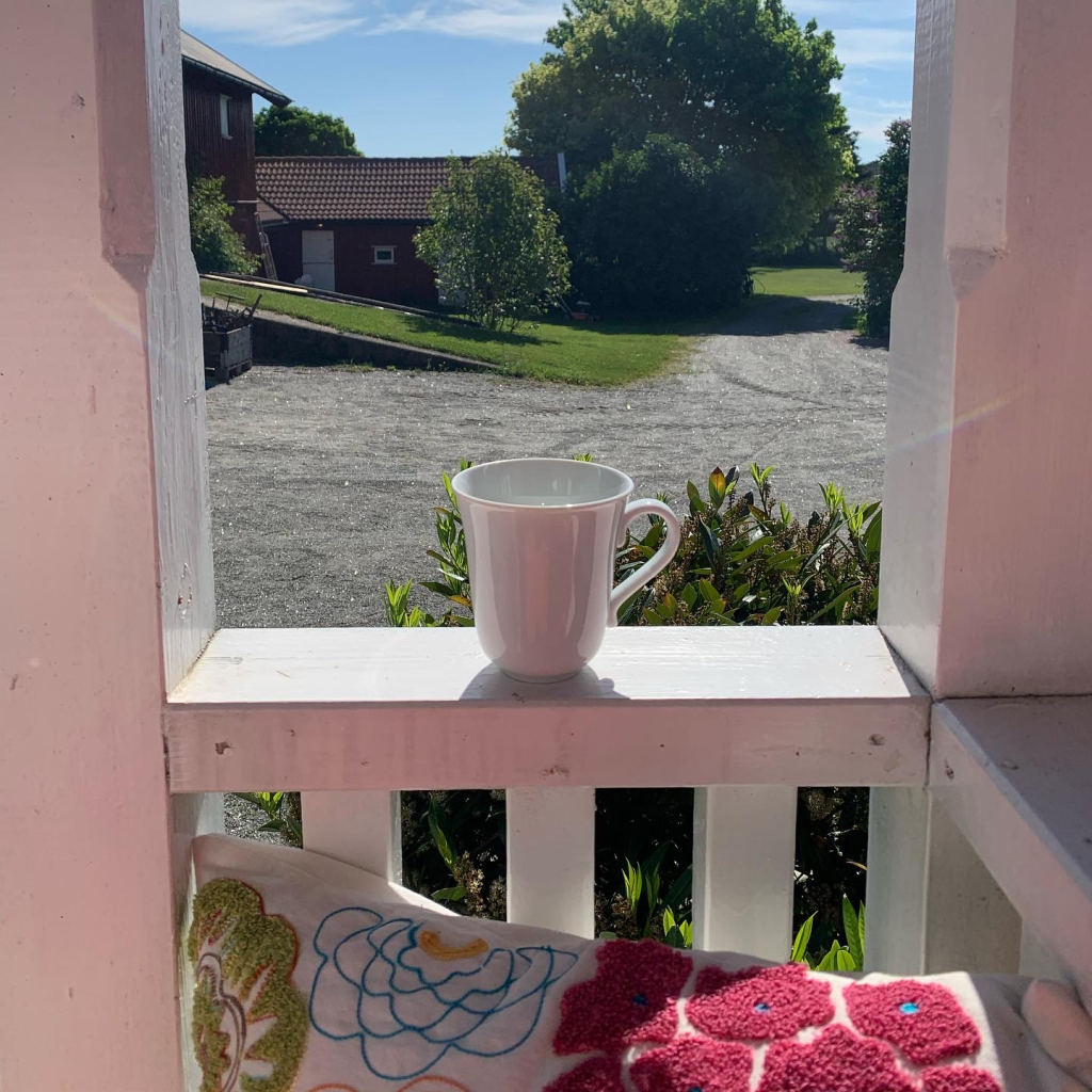 Bryggerhuset har morgensol på fremsiden av huset og kveldsol i bakhagen