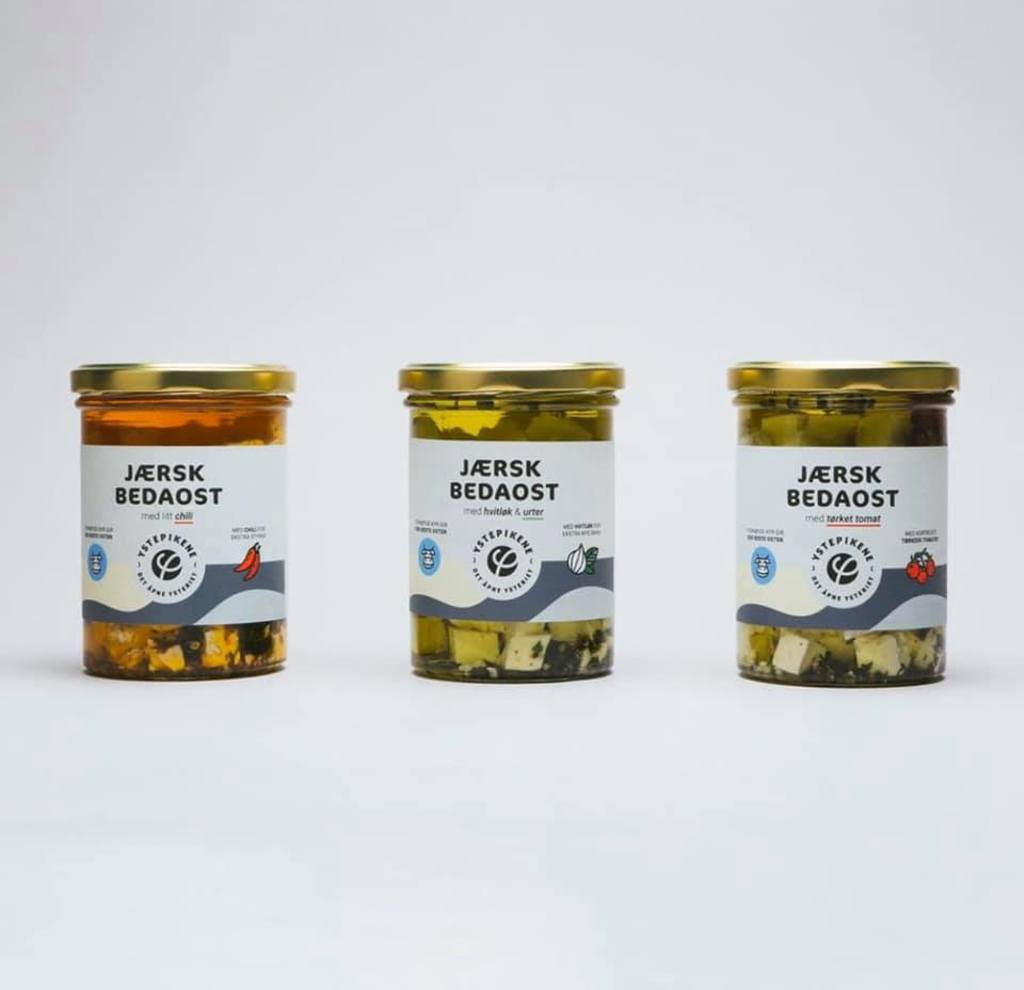 Jærsk Bedaost. Vår versjon av fetaost. Kommer i flere smaker.