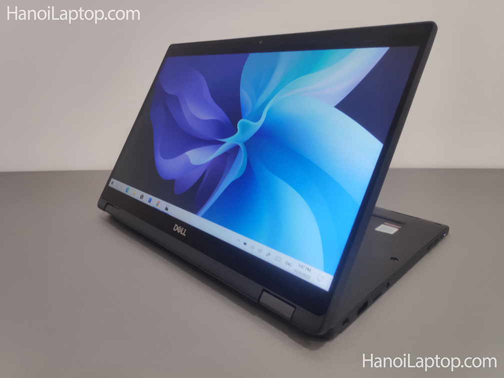 Dell Latitude 7390 2in1 like new (1) Dell Latitude 7390 2in1 like new (1)