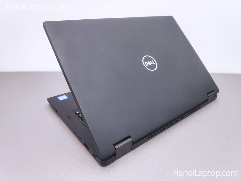 Dell Latitude 7390 2in1 like new (9) Dell Latitude 7390 2in1 like new (9)