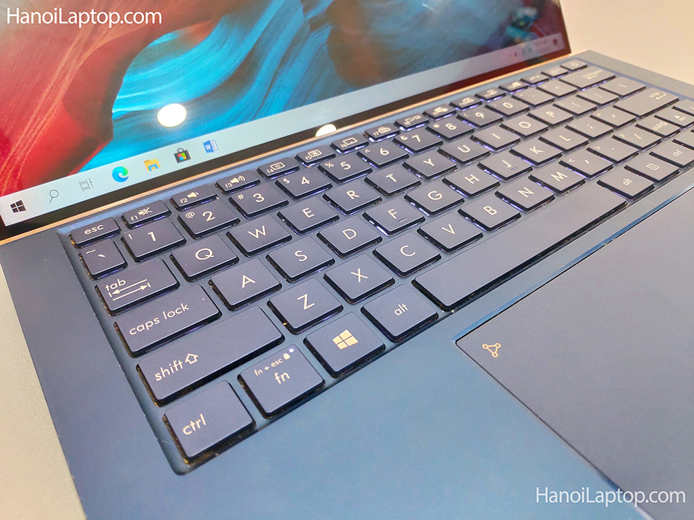 Zenbook UX333FAC (6) Zenbook UX333FAC (6)
