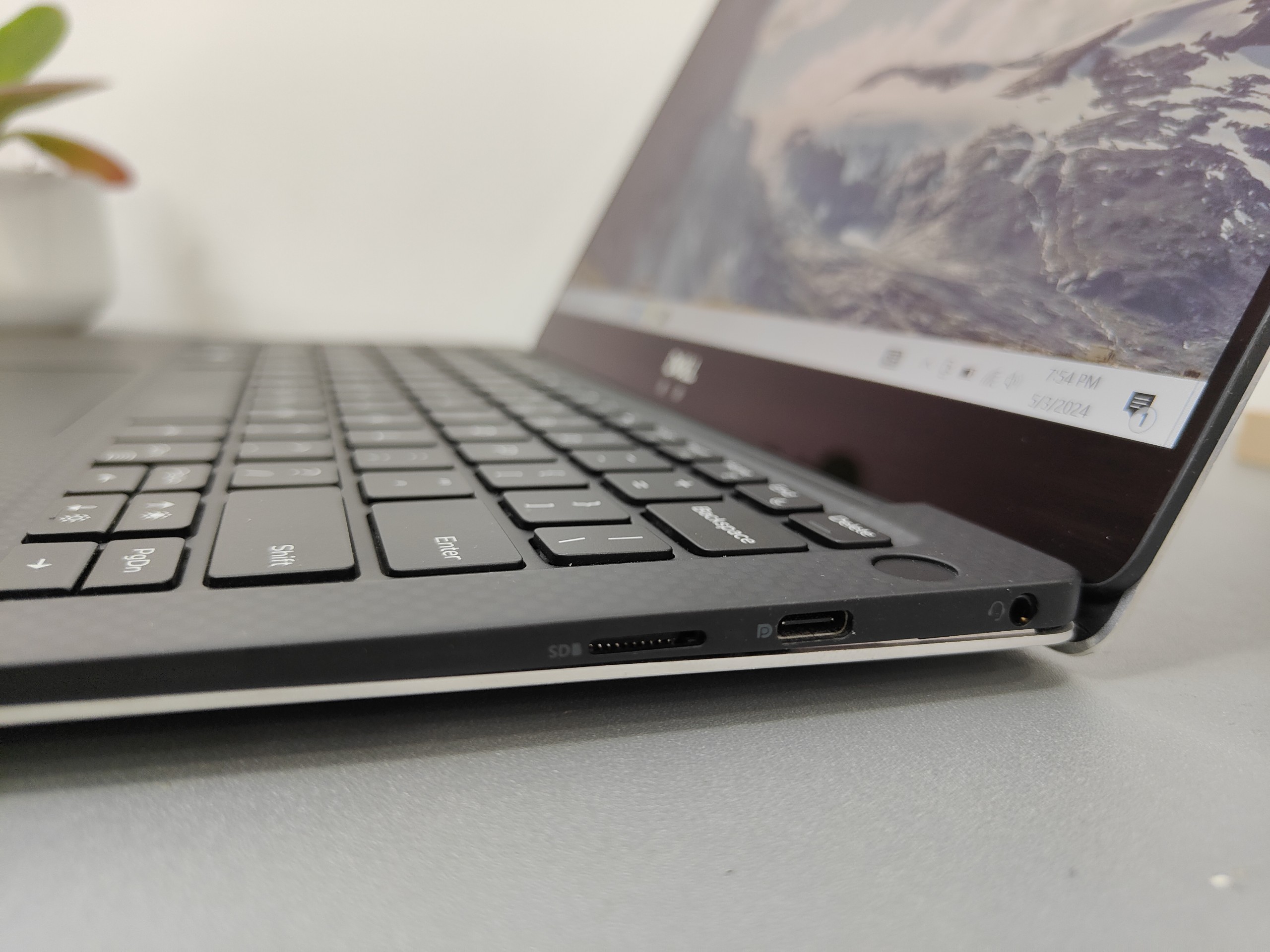 607bf2444915e84bb10421