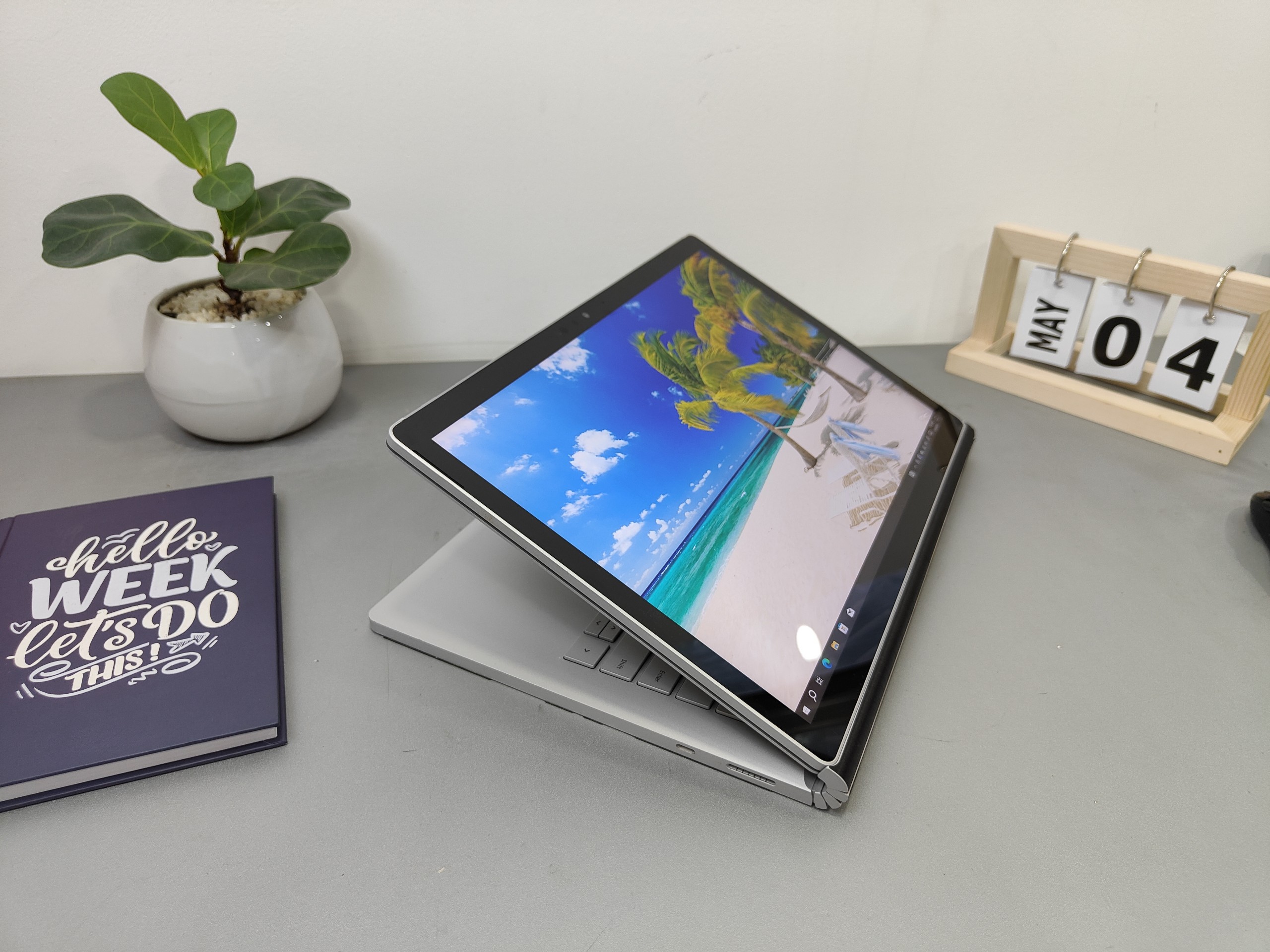 83f9b4b35eefffb1a6fe8