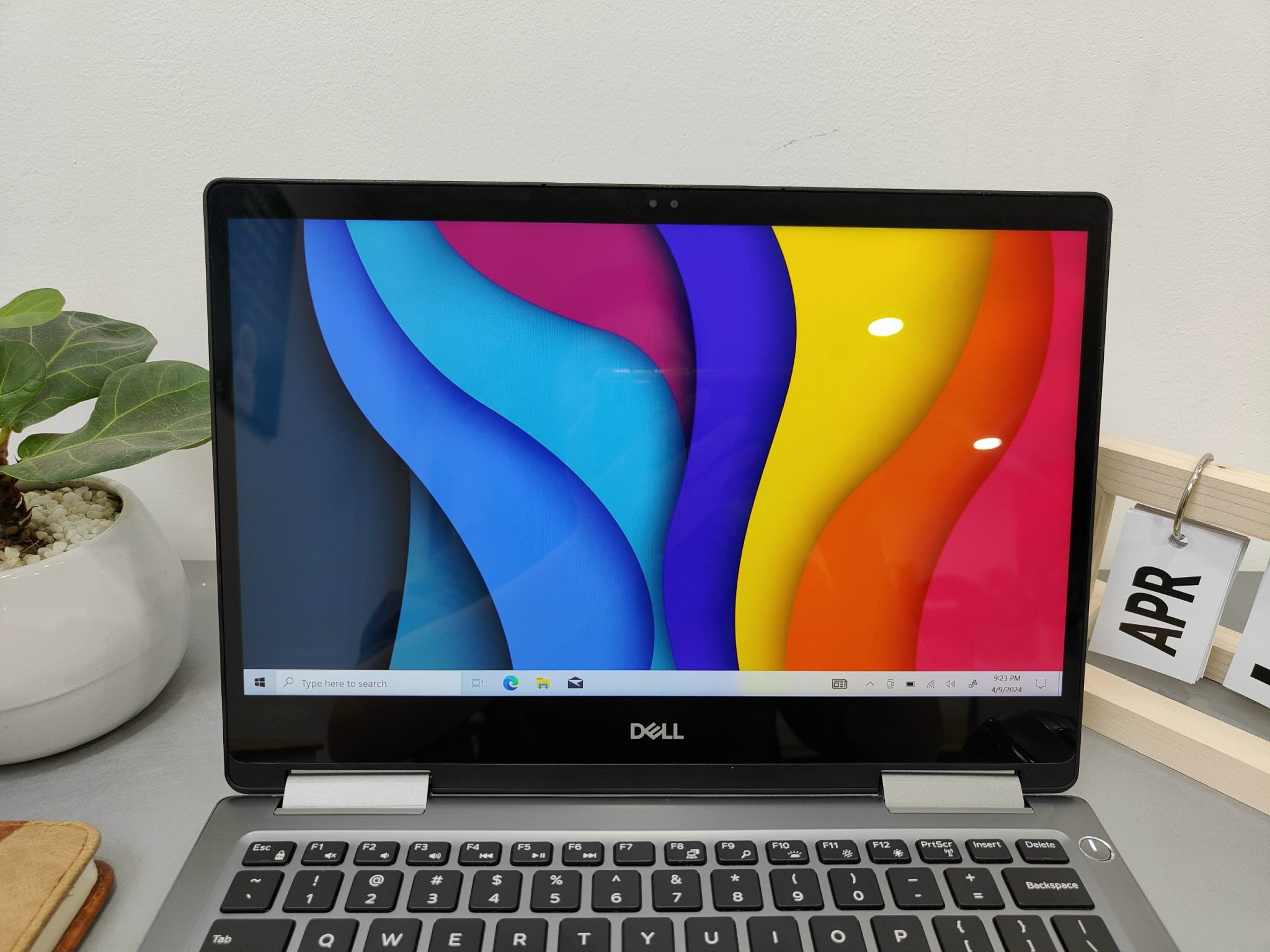 Dell Inspiron 7373 15350 (3)