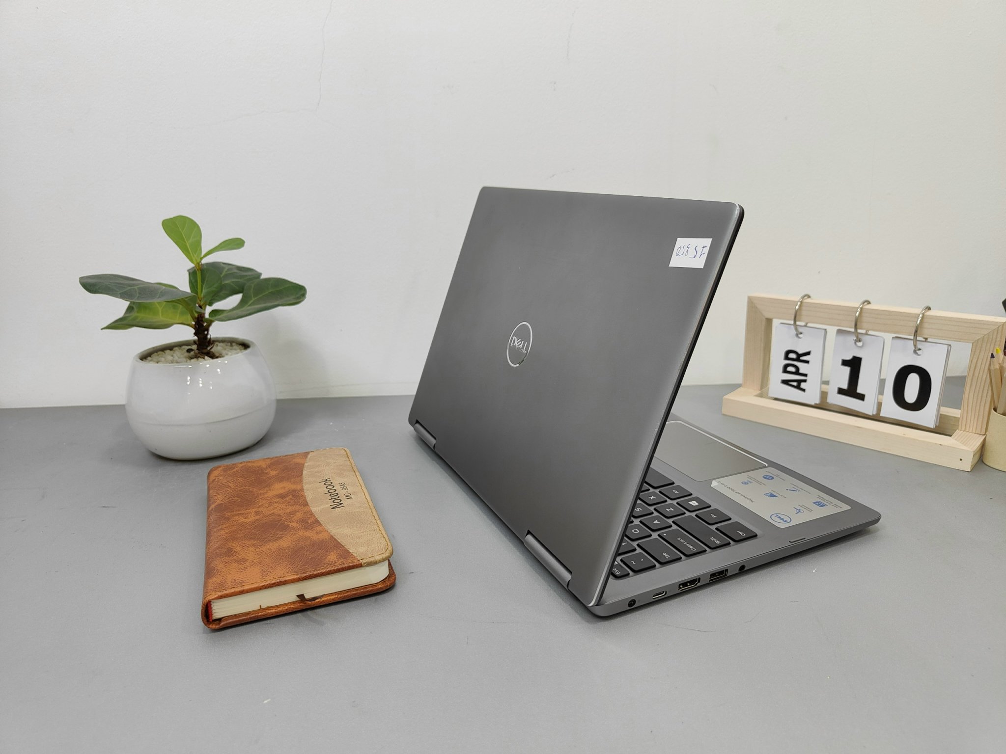 Dell Inspiron 7373 15350 (9)
