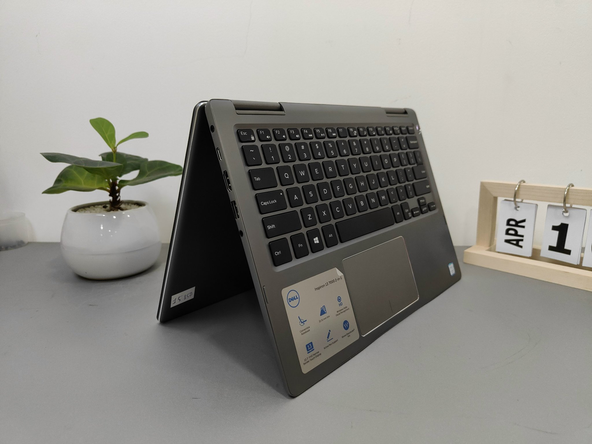 Dell Inspiron 7373 15350 (12)