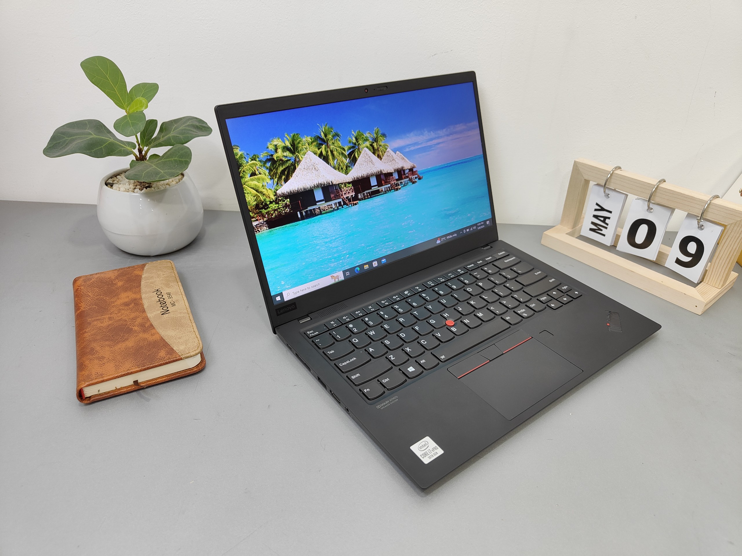 ThinkPad X1 Gen 8 VDWHW ThinkPad X1 Gen 8 VDWHW