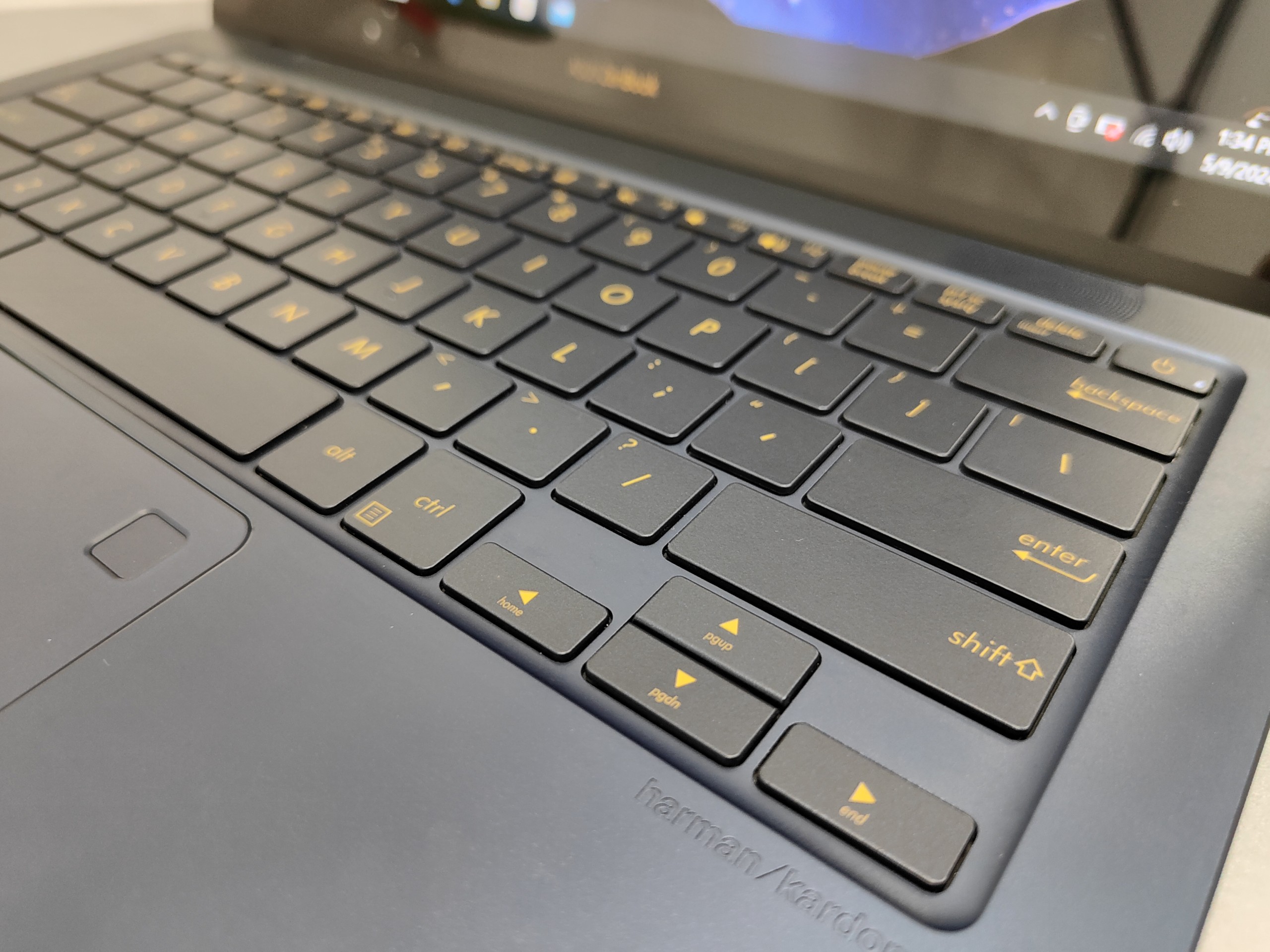 f139cbfae3e542bb1bf418