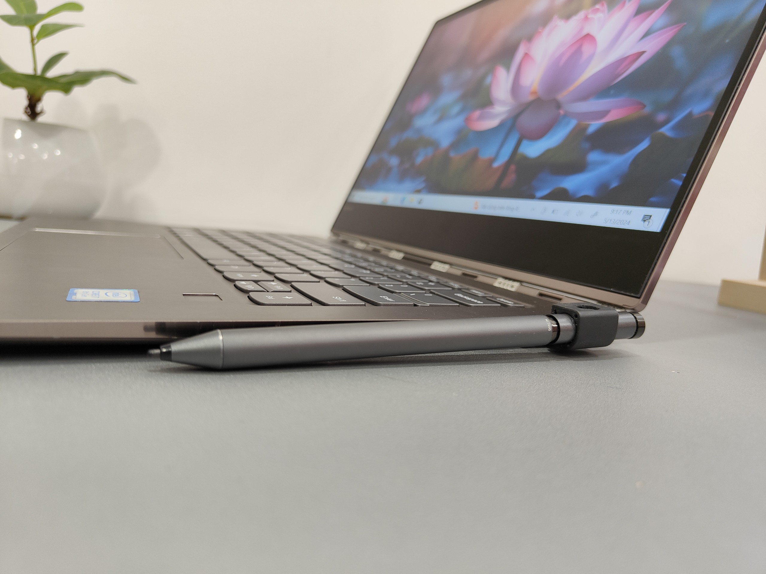 Lenovo yoga 920 13 ikb (14)