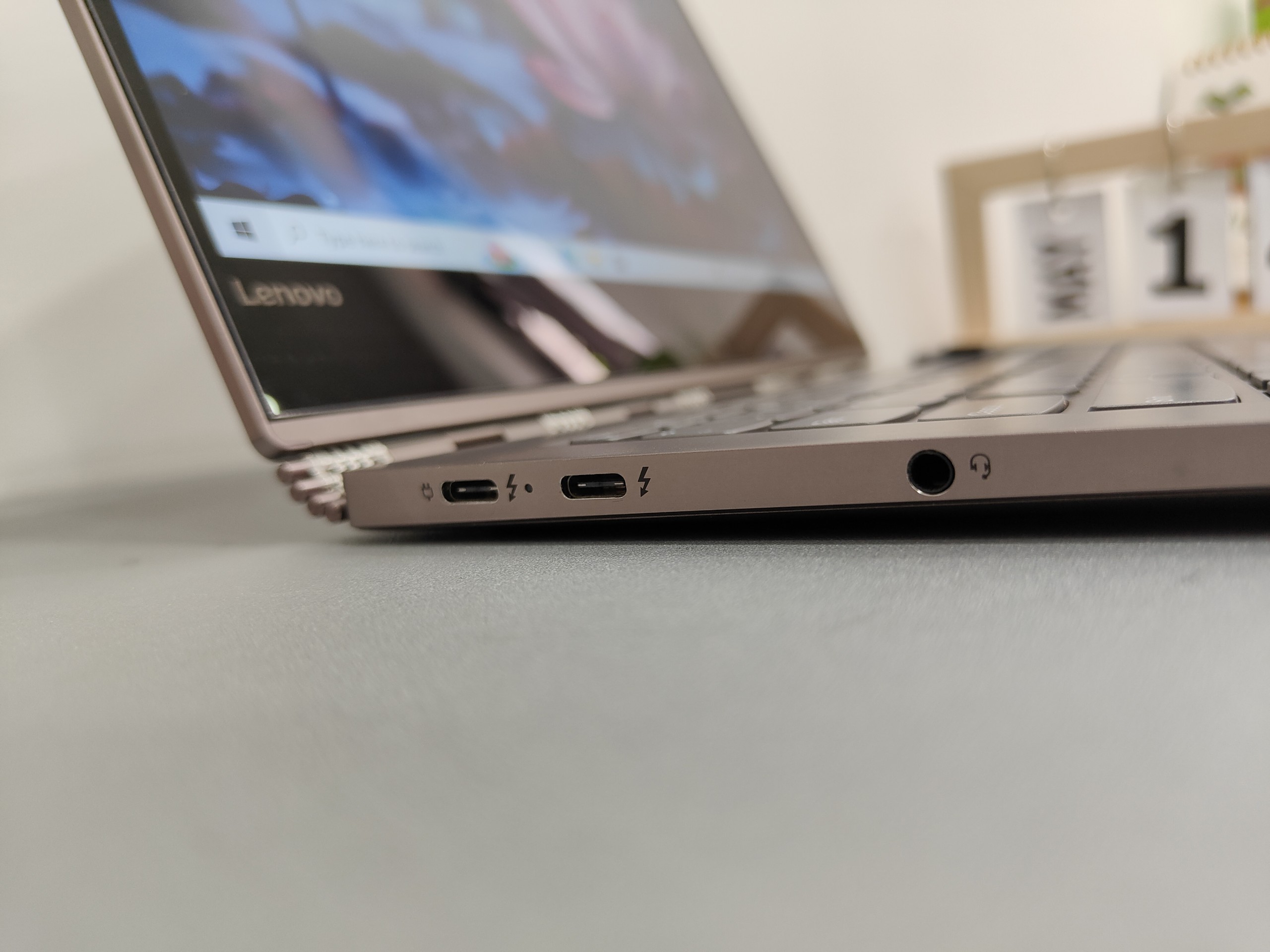 Lenovo yoga 920 13 ikb (20)