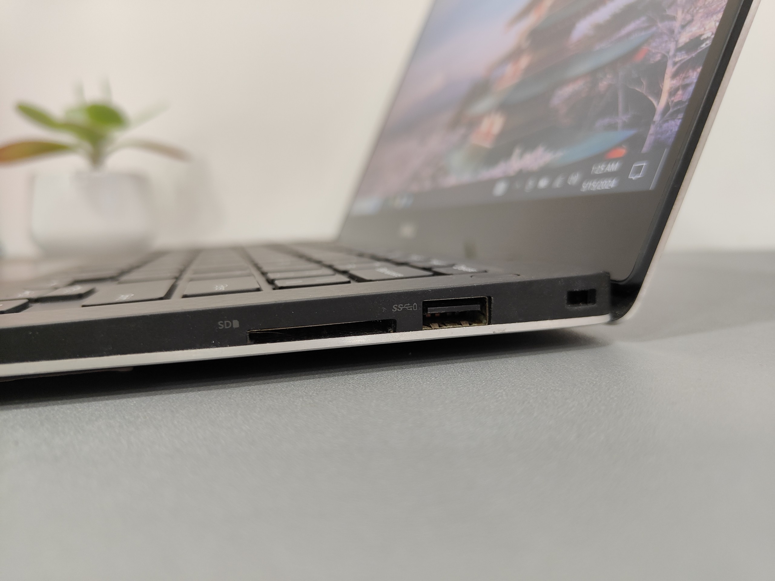 Dell XPS 9360 i7 (6)