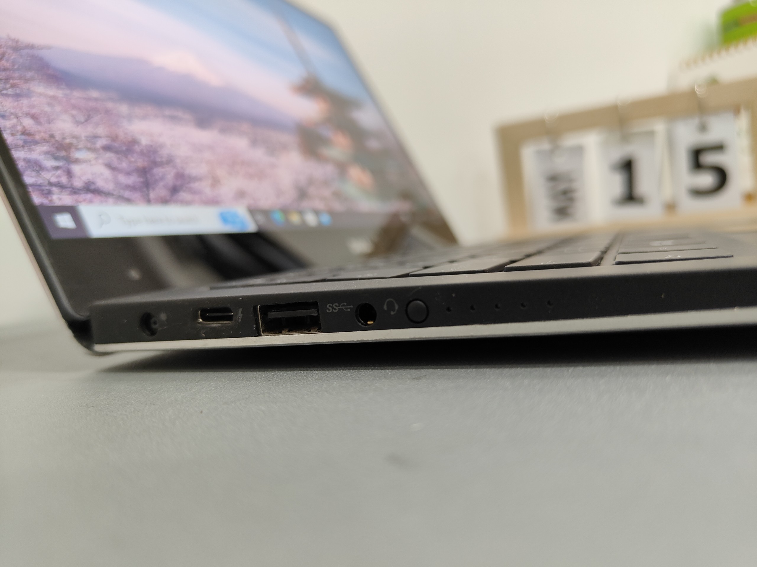 Dell XPS 9360 i7 (7)