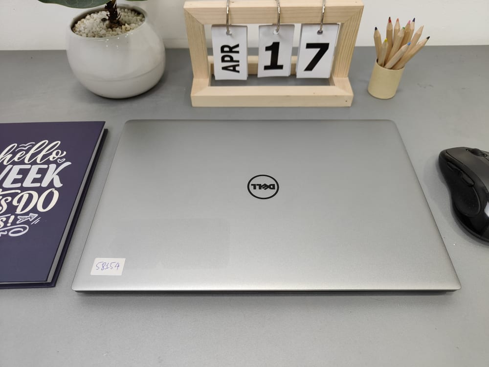 XPS 93600 - i7-8550U