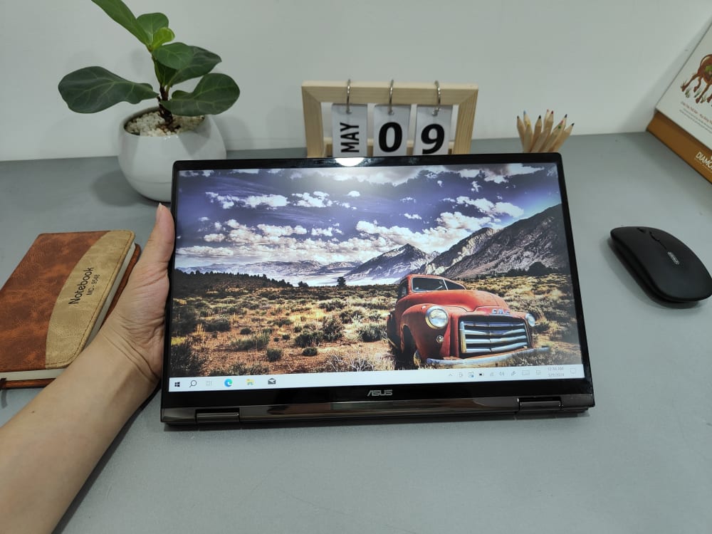 Asus ZenBook 22408