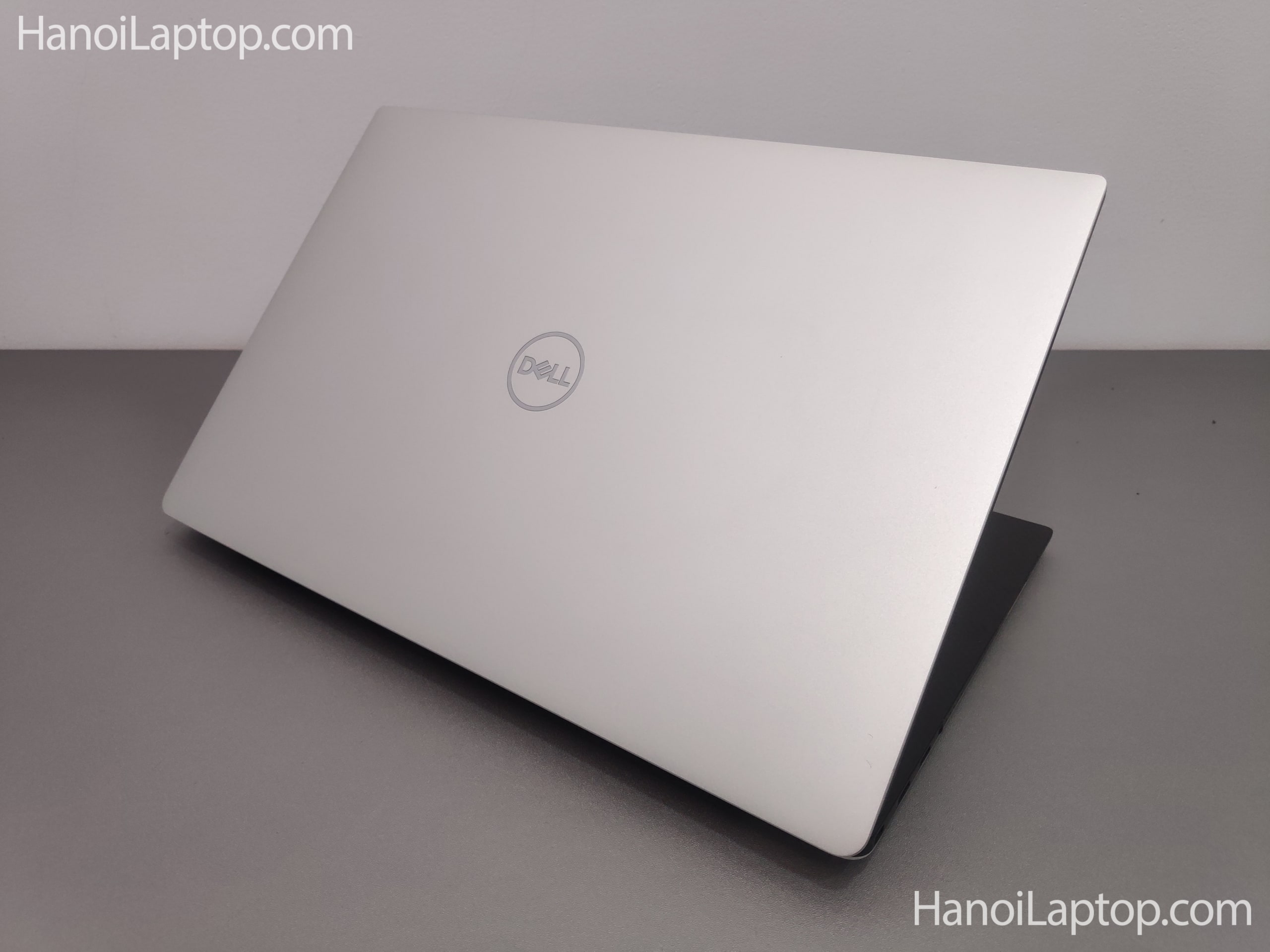 Dell XPS 9370 (12) Dell XPS 9370
