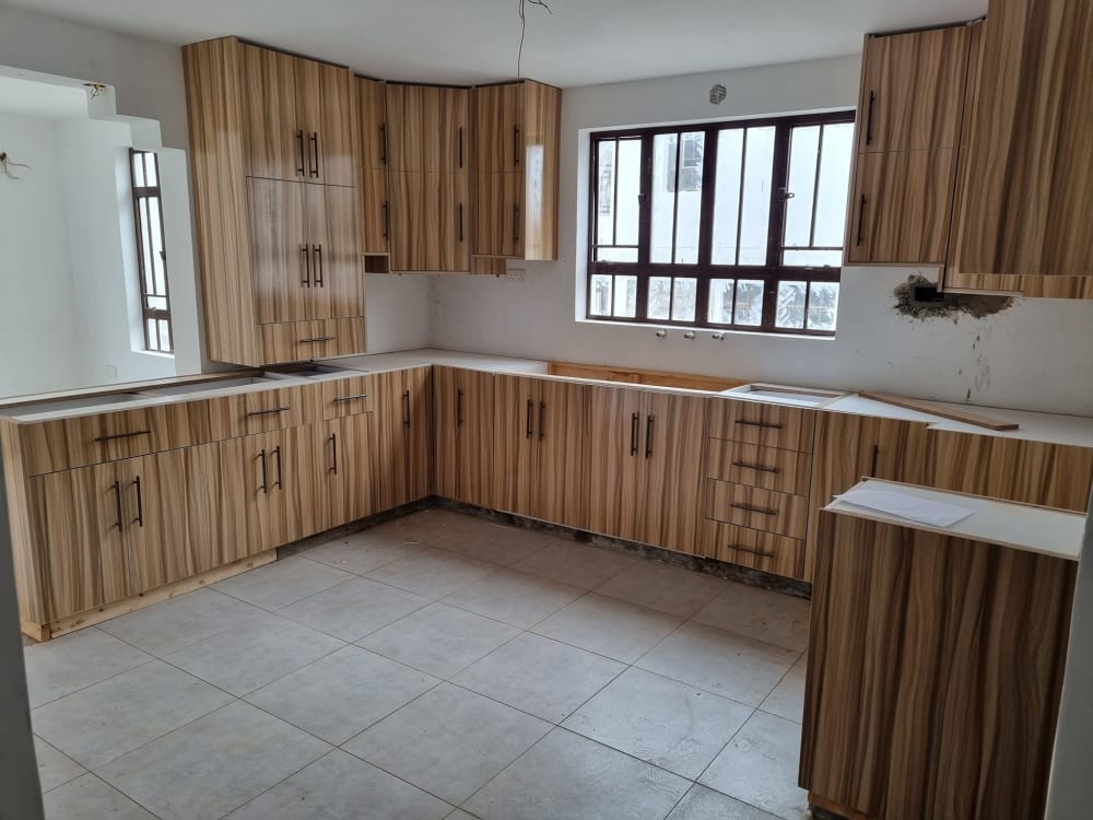 5 bedroom House for sale in Ongata- Ronga