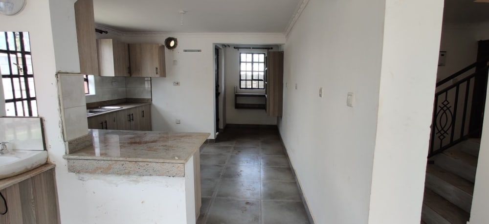 4 bedroom House for sale in  Gikambura-kikuyu