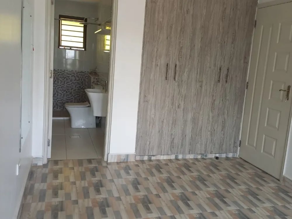 5 bedroom House for rent in Quickmart Eastern Bypass