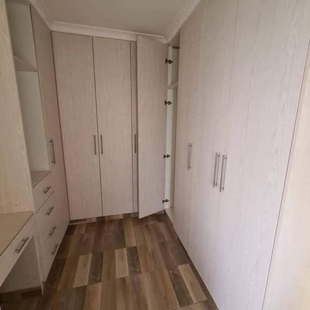 4 bedroom Townhouse for rent in Varsityville estate