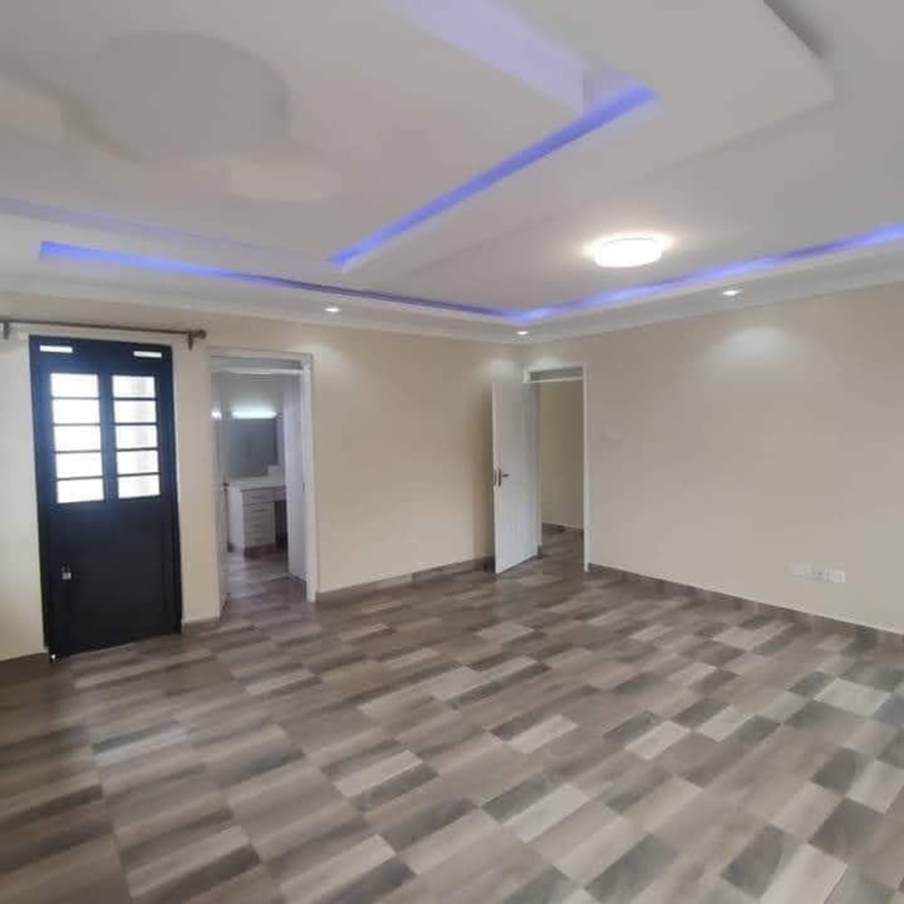 4 bedroom Townhouse for rent in Varsityville estate