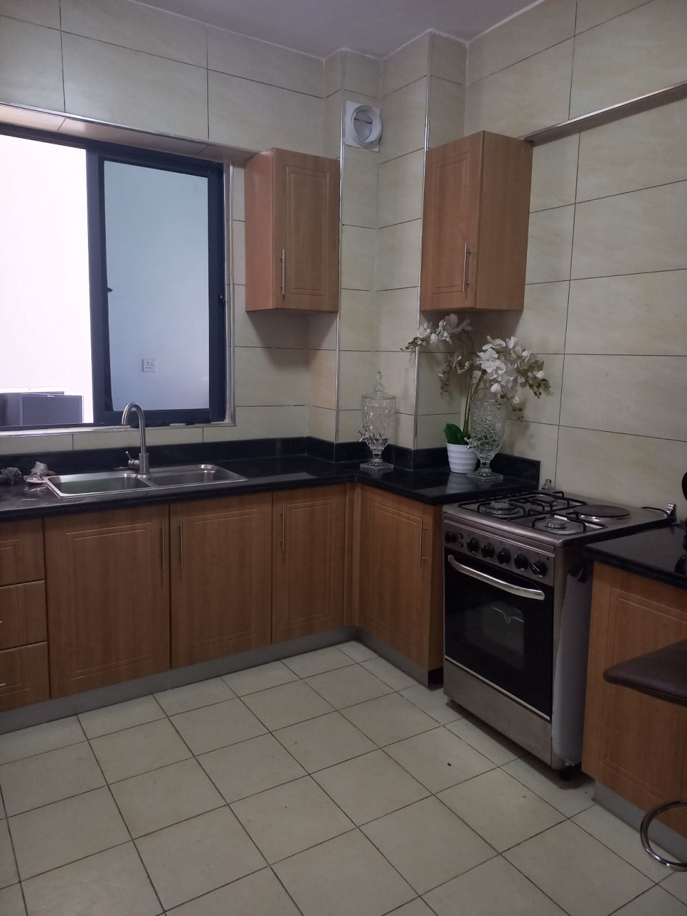 3 bedroom Apartment for rent in Kindaruma Road