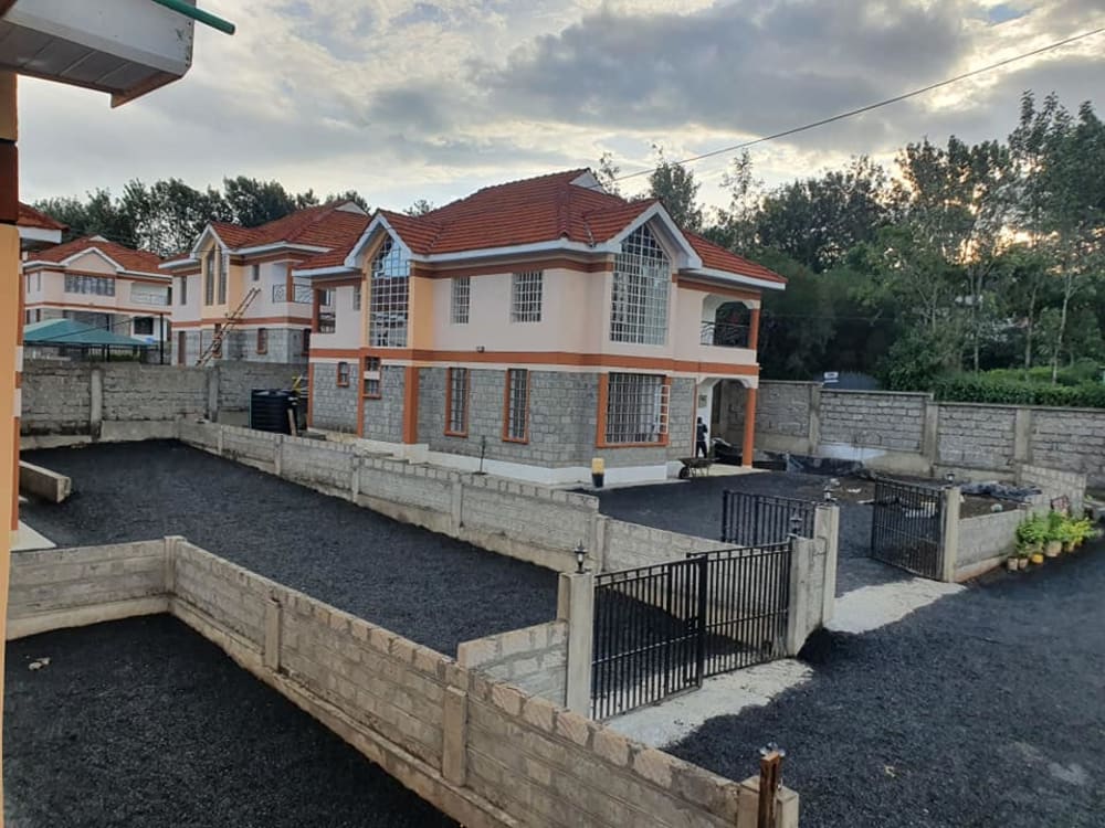 9 bedroom House for sale in Ongata- Rongai