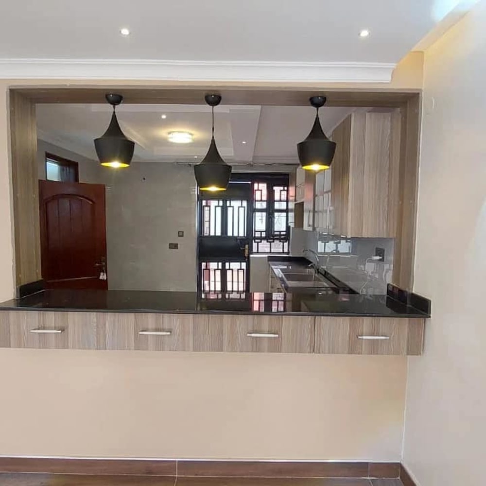 5 bedroom Mansion for rent in Sunrise Street