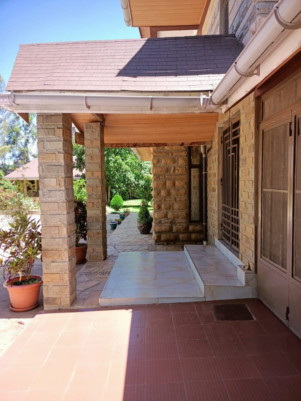 4 bedroom House for sale in Kenyatta Road