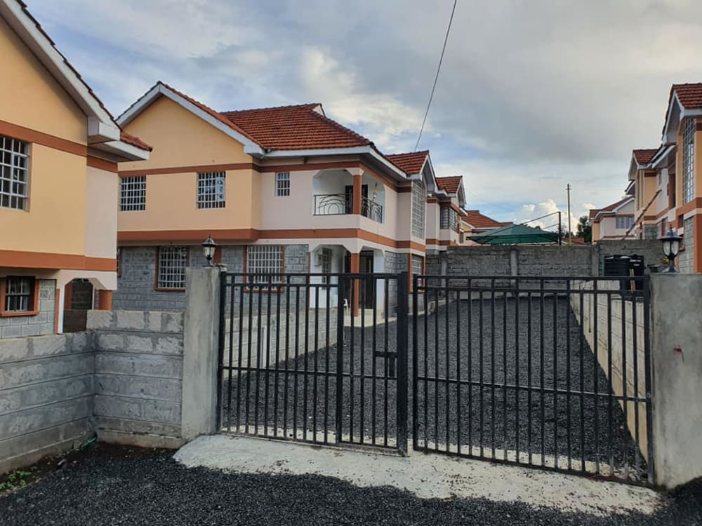9 bedroom House for sale in Ongata- Rongai
