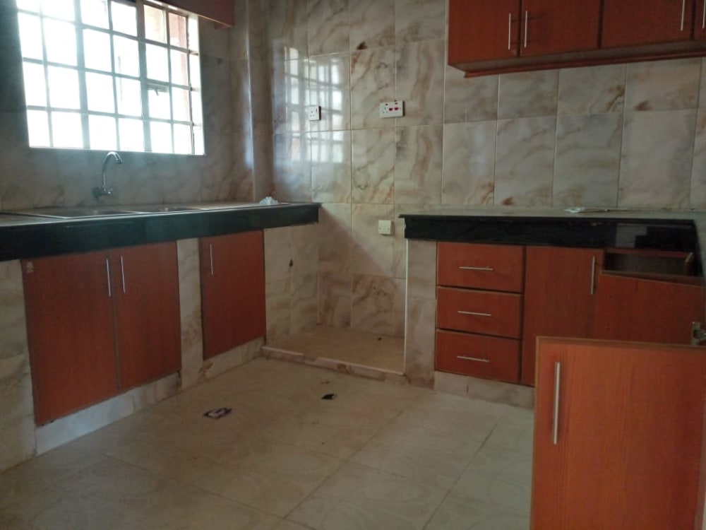 3 bedroom Apartment for rent in Kidfarmaco