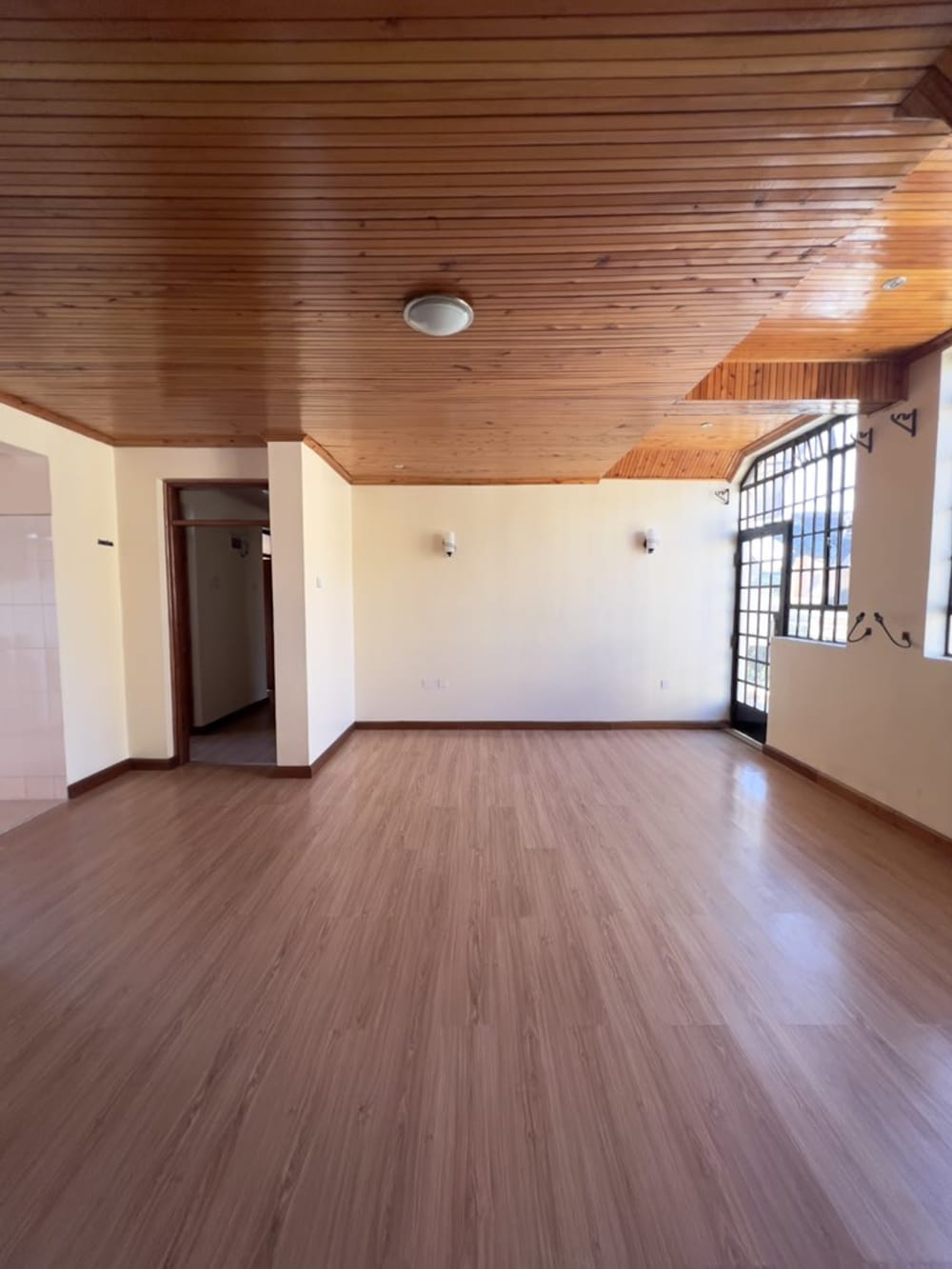 2 bedroom House for rent in Kilimani