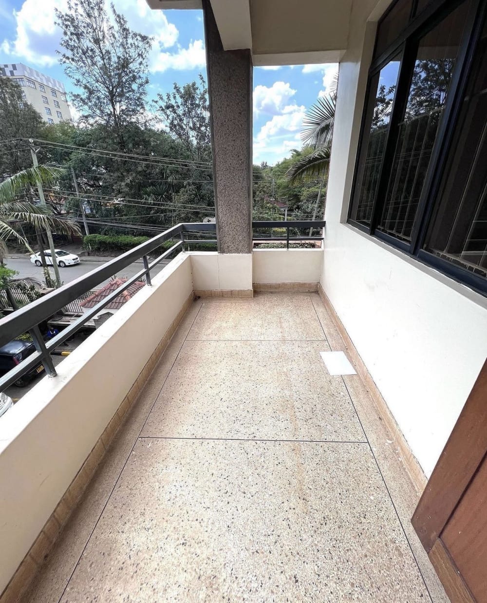 1 bedroom Commercial for rent in Kilimani