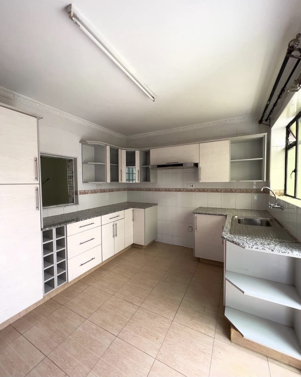 4 bedroom House for rent in Kilimani