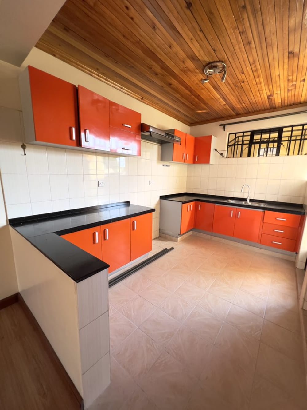 2 bedroom House for rent in Kilimani