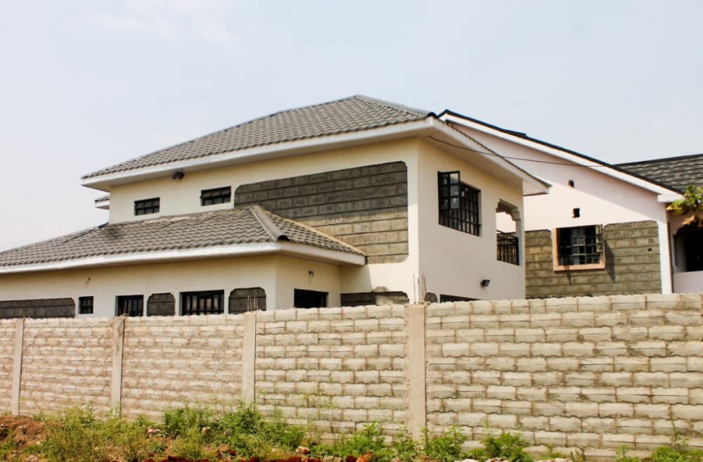 2 bedroom House for sale in Nairobi