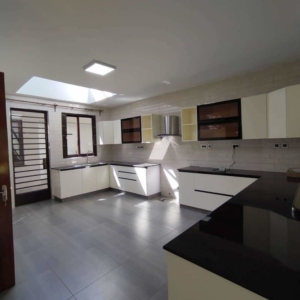 5 bedroom Villa for rent in Lavington, Nairobi
