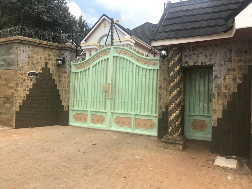 6 bedroom Mansion for rent in Runda